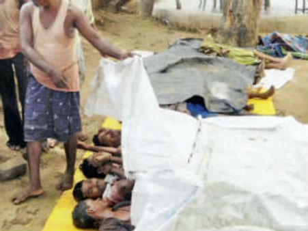 మావోలకి దెబ్బ: అగ్రనేత రాజిరెడ్డి సహా 10మంది మృతి