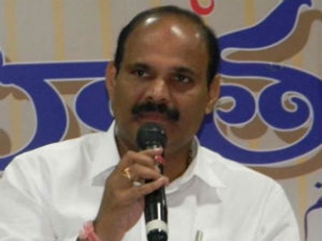 ఇంటర్ ఫస్టియర్‌లో బాలికలదే హవా: కృష్ణా ఫస్ట్