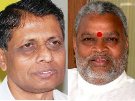 పూడ్చేదెలా?: అక్కడ టిడిపికి దెబ్బపై దెబ్బ