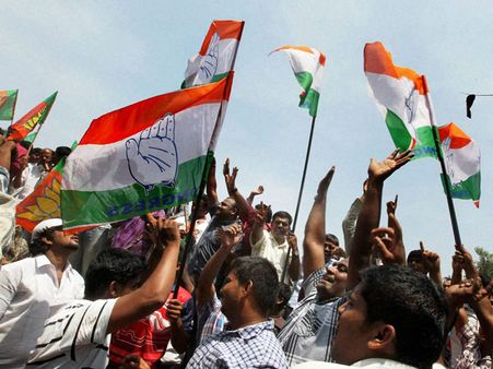 కర్ణాటక ఎన్నికల ఫలితాలు: 'హస్త'వాసి, వాడిన కమలం