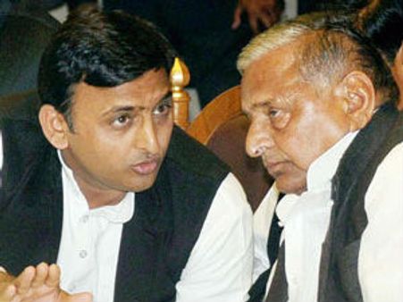 నేనే సిఎంనైతే: అఖిలేష్‌కు ములాయం మళ్లీ మొట్టికాయ