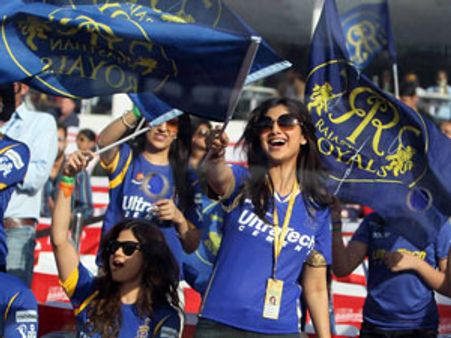 అంకిత్ సరెండర్: శిల్పా శెట్టికి షాక్, రాజస్థాన్ రద్దు?