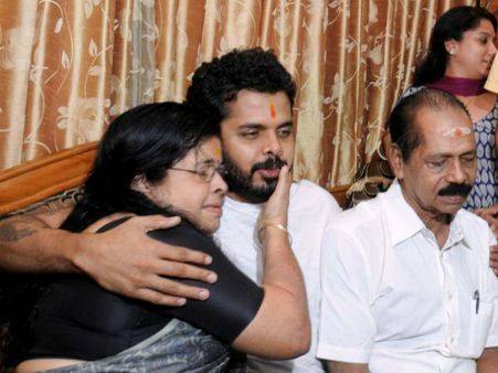 నమ్మకముంది: అంకిత్, కుటుంబ సభ్యులతో శ్రీ హ్యాపీ