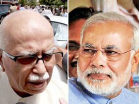 మోడీ నిరంకుశుడు, రాజ్ గుంటనక్క: అద్వానీ సపోర్టర్