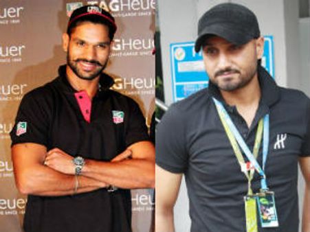 వరదలు: భజ్జీ 10 లక్షల విరాళం, తన వంతుగా ధావన్