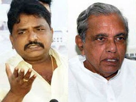 సోనియాగాంధీ ఒప్పుకోరు: తెలంగాణపై సీమాంధ్ర నేతలు