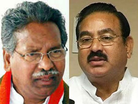 కావూరికి సమైక్య సెగ, మేమే ఫస్ట్: జగన్ పార్టీపై ఏరాసు