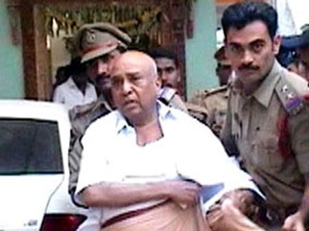 వంశీప్రియ కేసు: శంకరన్న, కూతురు సుస్మిత అరెస్టు