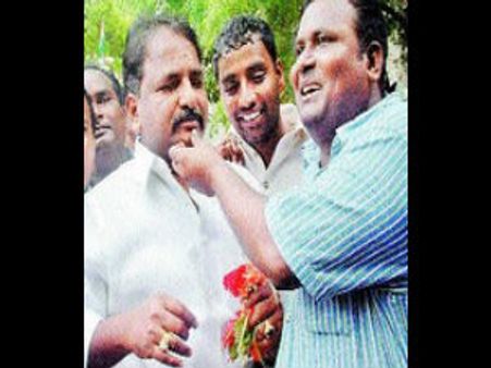 అన్నా! తెలంగాణకు ఒప్పుకోండి: శైలజానాథ్‌తో పిడమర్తి