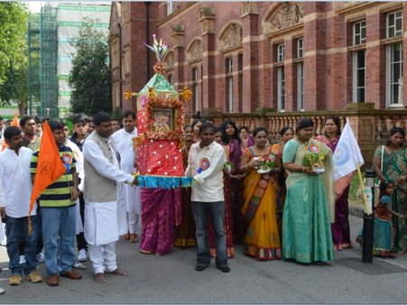 లండన్‌లో బోనాల సందడి