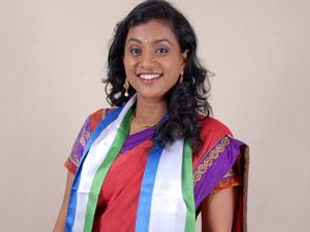 కిరణ్‌కు భయం: రోజా, బాబు పనైపోయింది: పాలడుగు