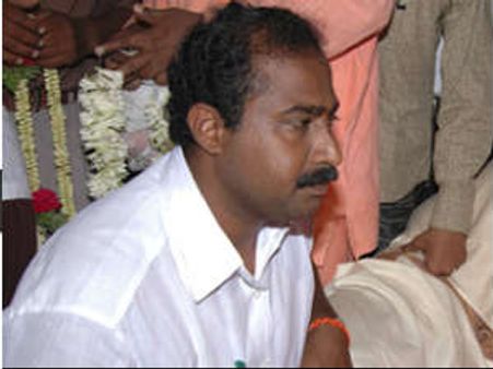 ఇంట్లో కర్నాటక ఎమ్మెల్యే కూతురు ఆత్మహత్య