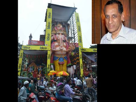 ఖైరతాబాద్ గణేశుడు: గవర్నర్ దంపతుల పూజలు