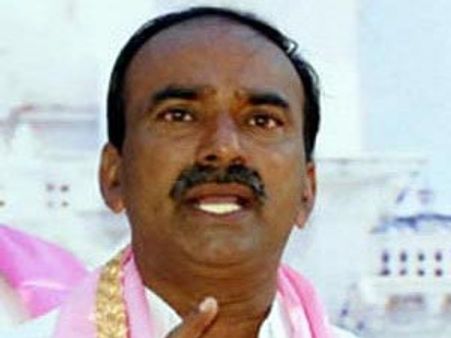 విలీనానికి సిద్ధమని చెప్పాం కదా: పటేల్‌పై ఈటెల ఫైర్