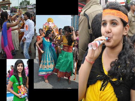 వర్షంలో గర్ల్స్: విదేశీయుల హల్‌చల్(పిక్చర్స్)