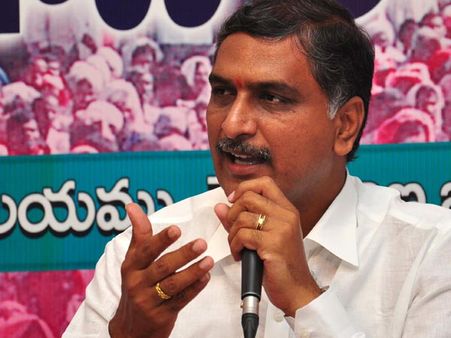 సిఎం 6 రన్సే చేస్తారు, జగన్‌ను ఎలా వదిలారు: హరీష్