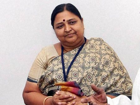 రిజైన్ చేస్తే సమైక్యంపై రాసిస్తారా?: పనబాక ఎదురు ప్రశ్న