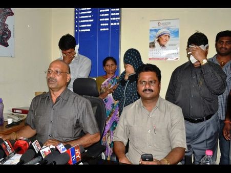 సెక్స్ రాకెట్లో నటి: ఇండస్ట్రీతో ఏజెంట్‌కు లింక్స్ (పిక్చర్స్)