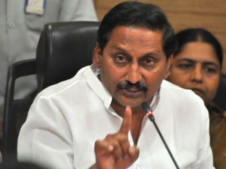 సత్తా ఉందా, అధిష్టానం ప్లానా: కిరణ్ ఏం చేస్తారు?