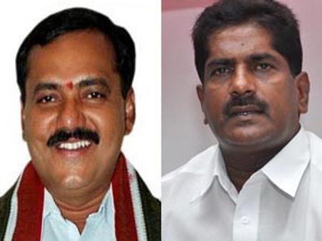 మోసం చేశారు: అశోక్, పోలీస్ జై తెలంగాణ, గండ్ర అండ