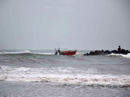 తుఫాన్లు: ఆంధ్ర తీరానికి అక్టోబర్ గండం