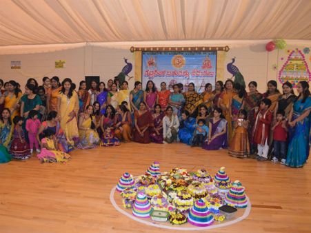  ఐర్లాండ్‌లో బతుకమ్మ వేడుకలు