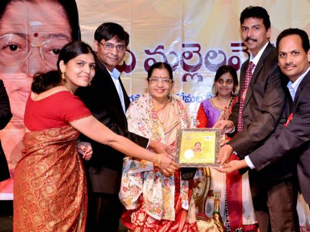 సుశీల 