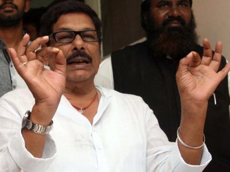 జెసి వ్యాఖ్యల్లో నిజం, టెర్రరిస్ట్ హబ్‌గా హైద్రాబాద్!: ఆనం