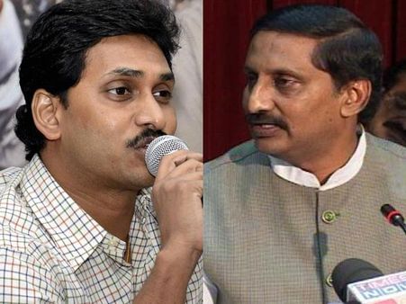 కిరణ్‌పై టి ఆగ్రహం: కేంద్రం టు సమైక్యంపై జగన్ డైలమా