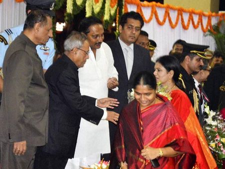 పక్షపాతం చూపించొద్దు, వేధింపులపై కొత్త చట్టం: ప్రణబ్