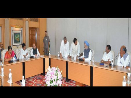 విభజన వైపు మినిస్టర్స్: హైద్రాబాద్‌పై పట్టు, చిట్టా