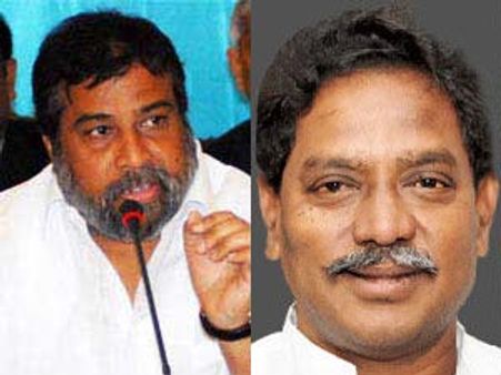 కాంగ్రెస్Vsకాంగ్రెస్: అరగంట వట్టి, 10ని.ల్లో దామోదర