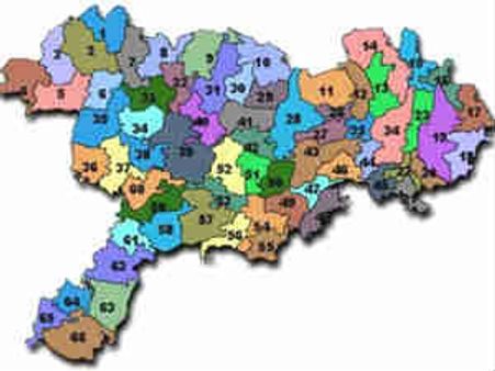  పోలీస్ స్టేషన్‌పై దాడి, పరుగు తీసిన ఎస్సై