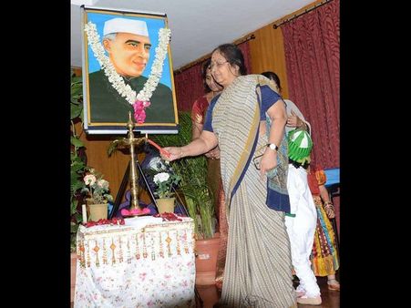 చిల్డ్రన్స్ డే: మనసును దోచిన చిన్నారులు (పిక్చర్స్)