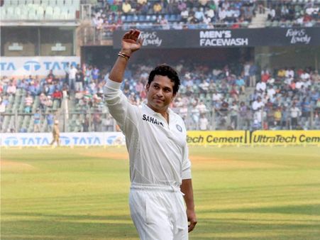 సచిన్‌ను గాంధీతో పోల్చిన యూఎస్ మీడియా