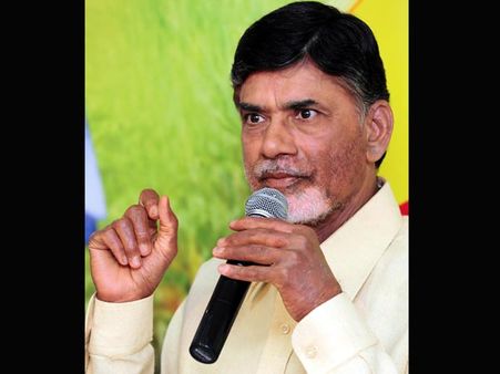 తెలంగాణలో జగన్ దుకాణం బంద్, సమైక్యం: బాబు