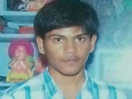 కోలార్ దాడి: గాయపడ్డ పాలమూరు వైద్య విద్యార్థి మృతి