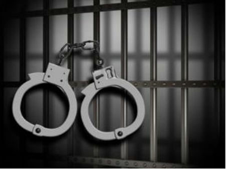 మహిళపై రేప్: ఎన్నారైకి 18ఏళ్ల జైలు