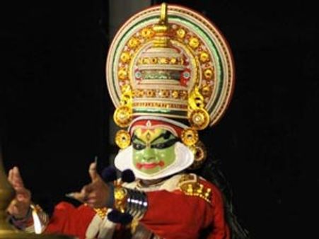 దుబాయ్‌లో కేరళ సంప్రదాయ ఉత్సవాలు