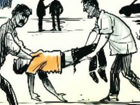 టౌన్‌షిప్ పైనుండి దూకి టెక్కీ ఆత్మహత్య, ఇటీవలే సిటీకి