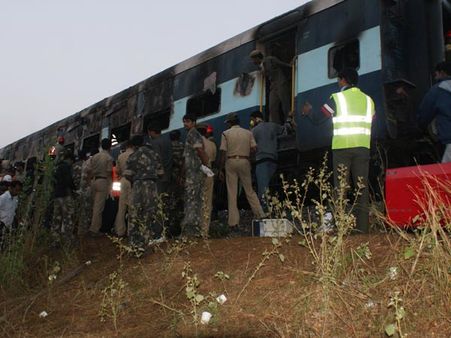 నాందేడ్ ఎక్స్‌ప్రెస్ రైలు ప్రమాదం: మృతులు వీరే