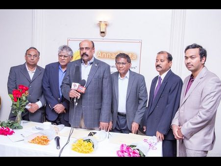  వృద్ధుల కోసం ‘అన్నదాత’ సేవలు (పిక్చర్స్)