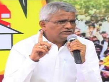 శ్రీమేధతో సీటు, కాంగ్‌తో కలిస్తే బెయిల్: జగన్‌పై రావుల