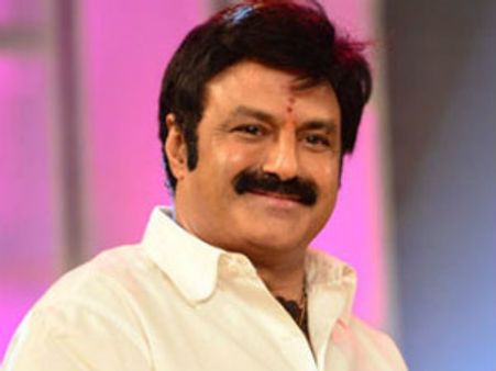 బాలకృష్ణ వస్తున్నారు,ఒక్కరొక్కరుగా మేమొస్తాం: తారక్