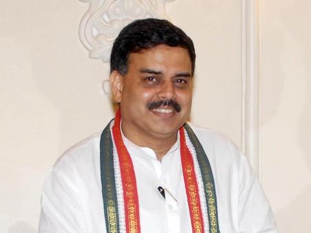 లేఖపై కిరణ్ అడిగారు, కుదరదన్నా: స్పీకర్ నాదెండ్ల