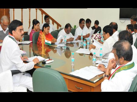 బిఏసి భేటి: గడువులోపే ముగించాలన్న దామోదర