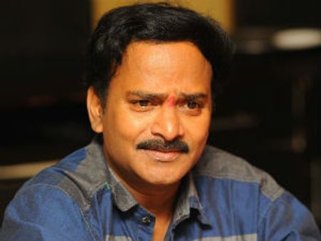 అసెంబ్లీకి వచ్చి చంద్రబాబును కలిసిన వేణుమాధవ్