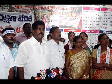 రాజకీయ సమాధే: అశోక్‌, సవరణ తర్వాతన్న పళ్లం