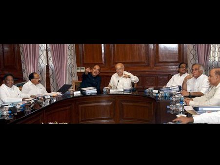 భద్రాచలం సీమాంధ్రకే: సవరణలివే, ఎల్లుండే పార్లమెంట్లో?