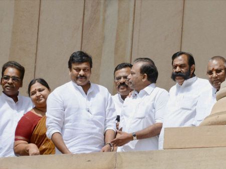 టిపై బిజెపి సవరణలు: క్రెడిట్ కొట్టేయాలని కాంగ్ హితవు